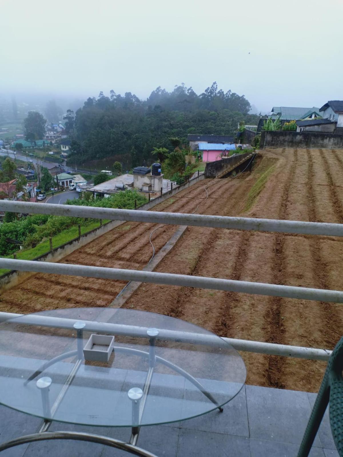 Blue Meadows Nuwaraeliya Hotell Nuwara Eliya Eksteriør bilde